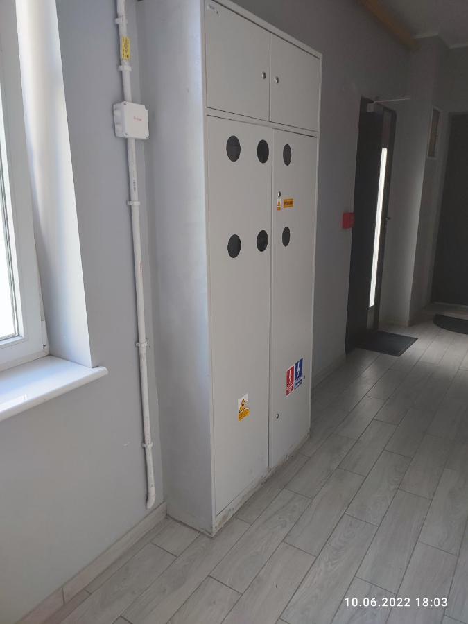 Apartament Nadolnik Bezplatny Parking Klucze W Skrytce Rachunek 波兹南 外观 照片